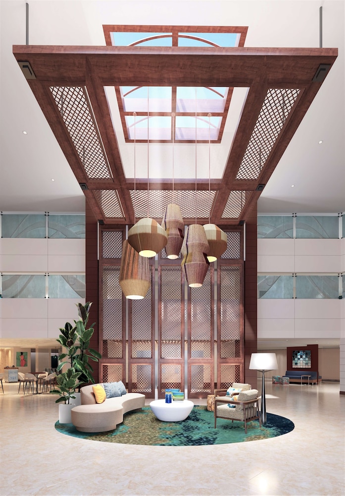 DoubleTree Suites by Hilton Orlando - Disney Springs® Area — Hotel building in Lake Buena Vista, Florida