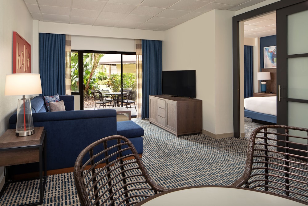 DoubleTree Suites by Hilton Orlando - Disney Springs® Area — Hotel rooms in Lake Buena Vista, Florida