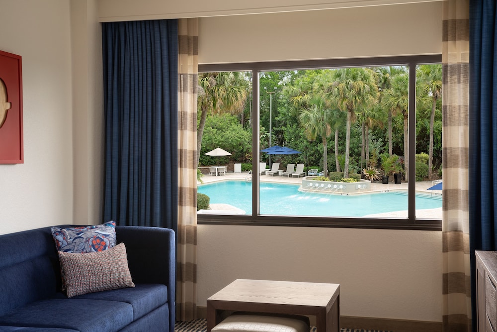 DoubleTree Suites by Hilton Orlando - Disney Springs® Area — Hotel rooms in Lake Buena Vista, Florida
