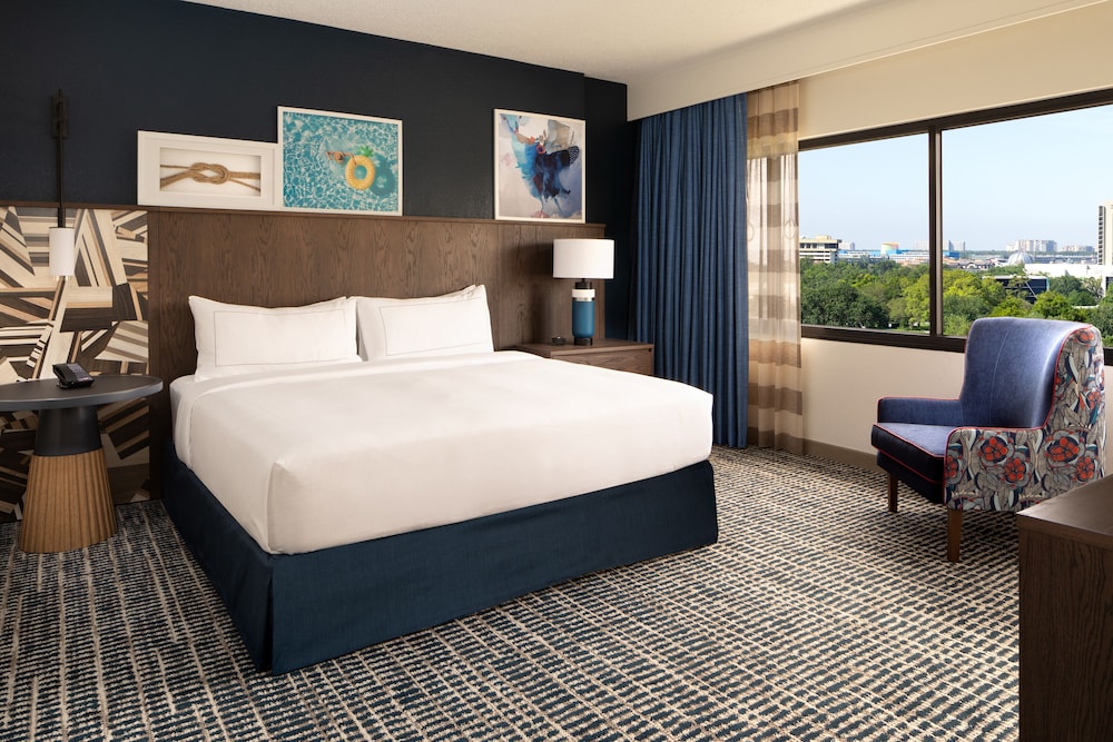 DoubleTree Suites by Hilton Orlando - Disney Springs® Area — Hotel rooms in Lake Buena Vista, Florida