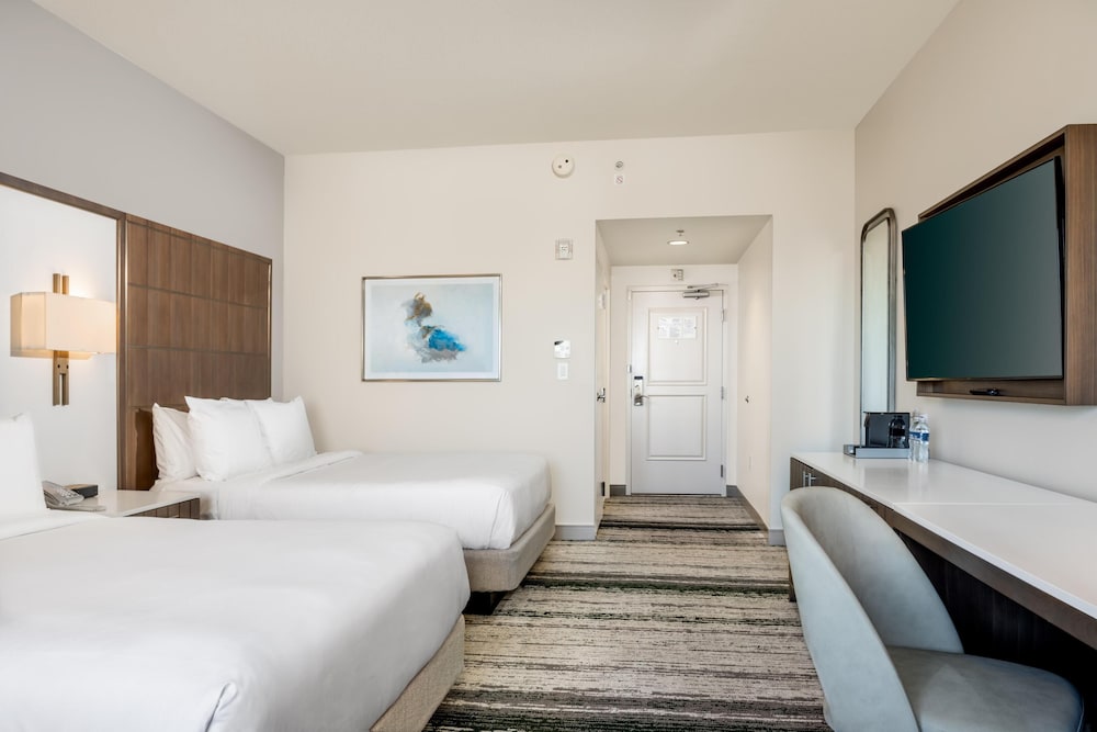 Signia by Hilton Orlando - An Official Walt Disney World® Hotel — Hotel rooms in Orlando, Florida