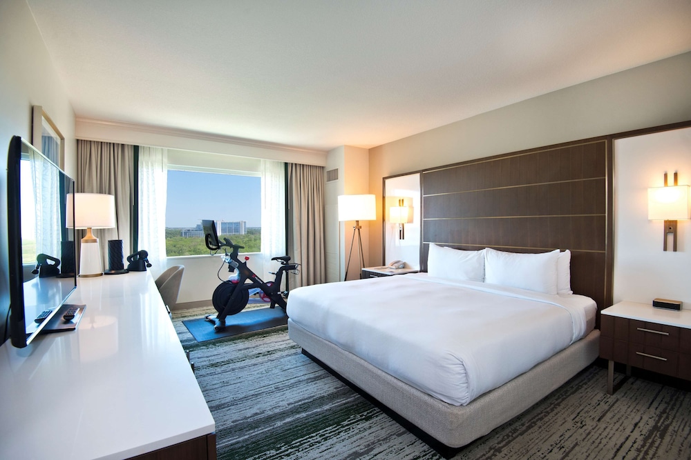 Signia by Hilton Orlando - An Official Walt Disney World® Hotel — Hotel rooms in Orlando, Florida