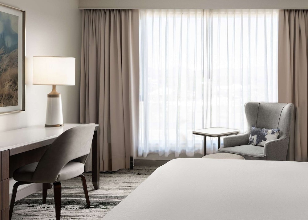 Signia by Hilton Orlando - An Official Walt Disney World® Hotel — Hotel rooms in Orlando, Florida