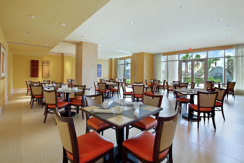 Signia by Hilton Orlando - An Official Walt Disney World® Hotel — Restaurant & bars in Orlando, Florida