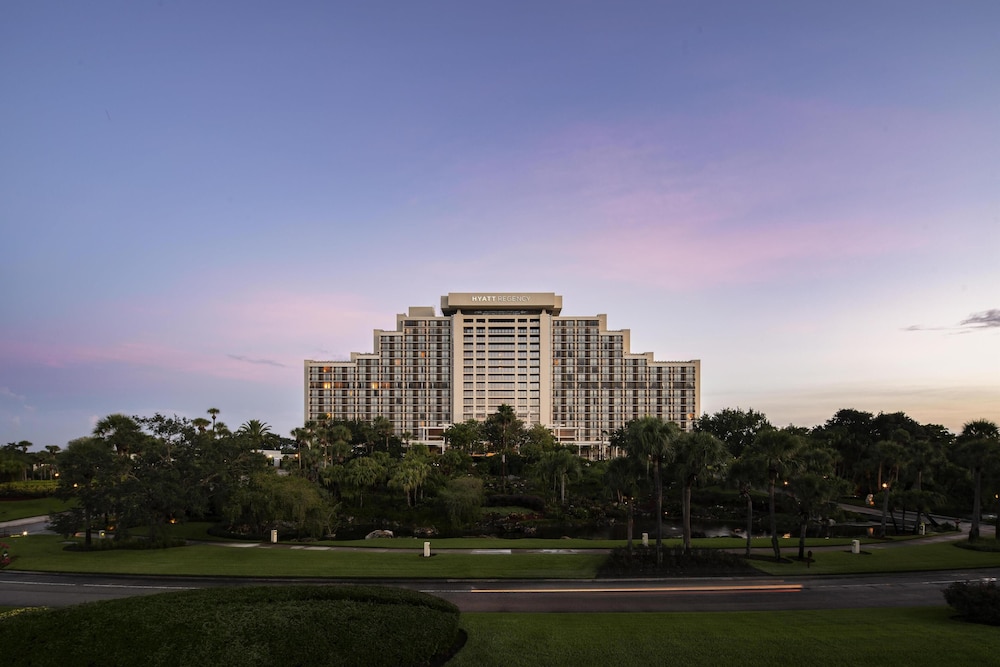 Hyatt Regency Grand Cypress — Hotel building in Orlando, Florida