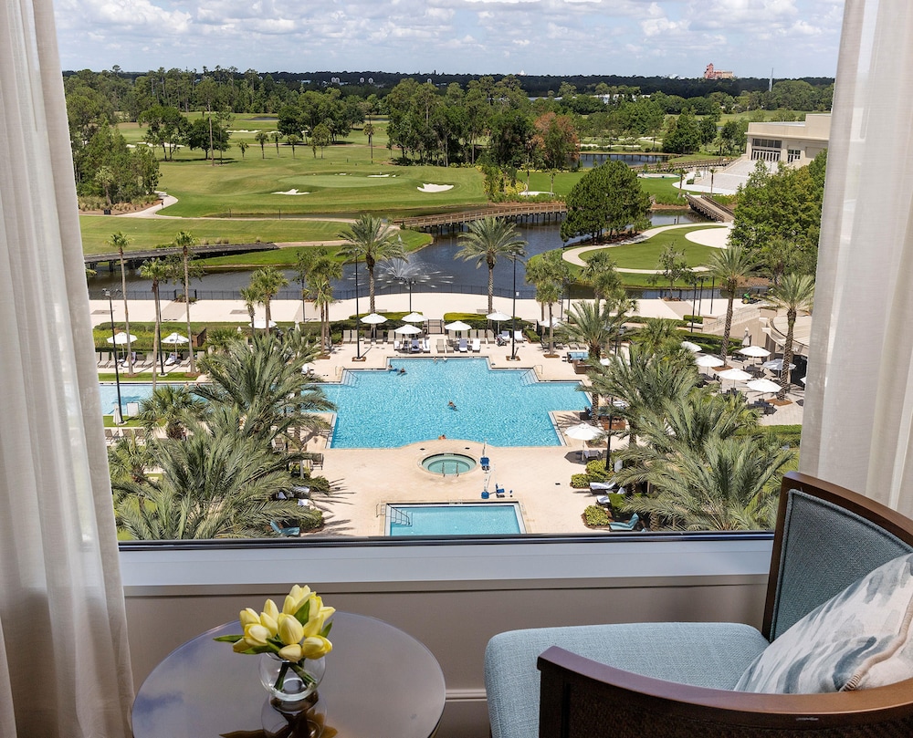 Waldorf Astoria Orlando - An Official Walt Disney World® Hotel — Hotel rooms in Orlando, Florida