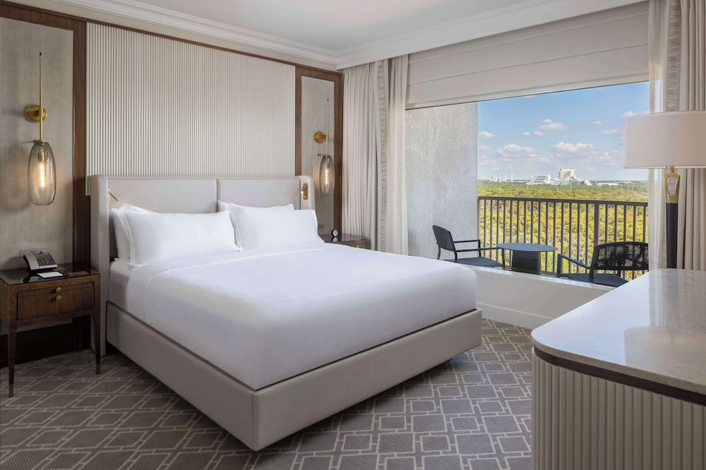 Waldorf Astoria Orlando - An Official Walt Disney World® Hotel — Hotel rooms in Orlando, Florida
