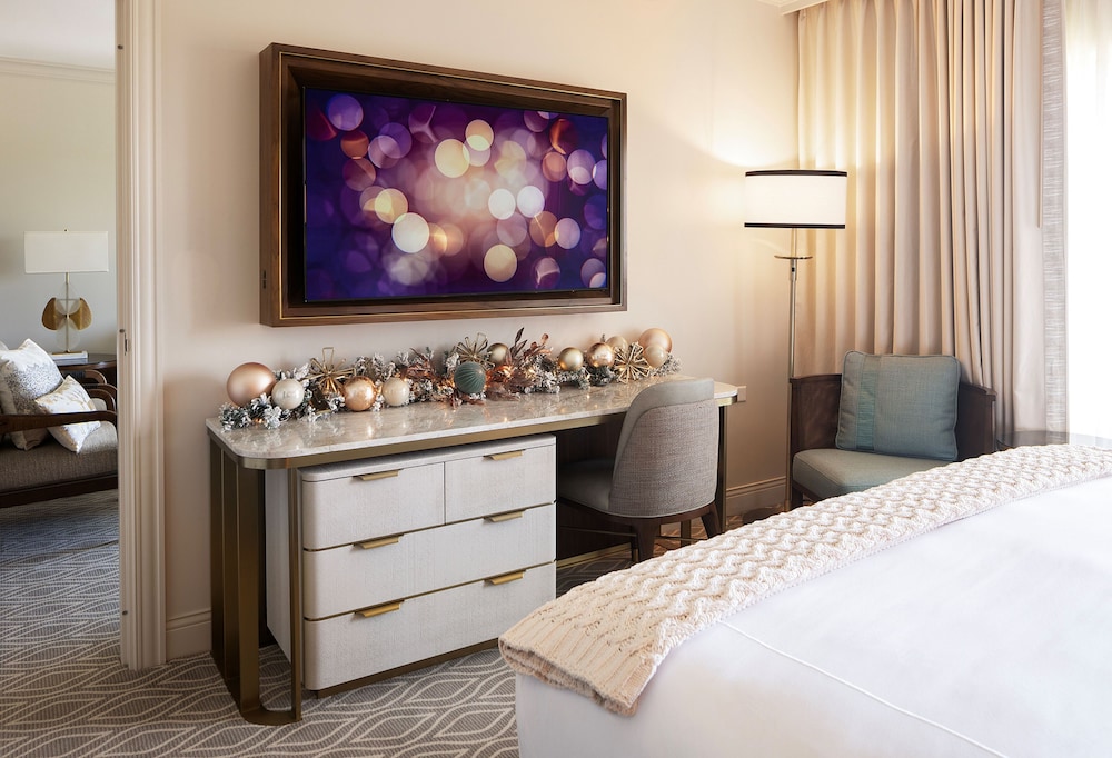 Waldorf Astoria Orlando - An Official Walt Disney World® Hotel — Hotel rooms in Orlando, Florida