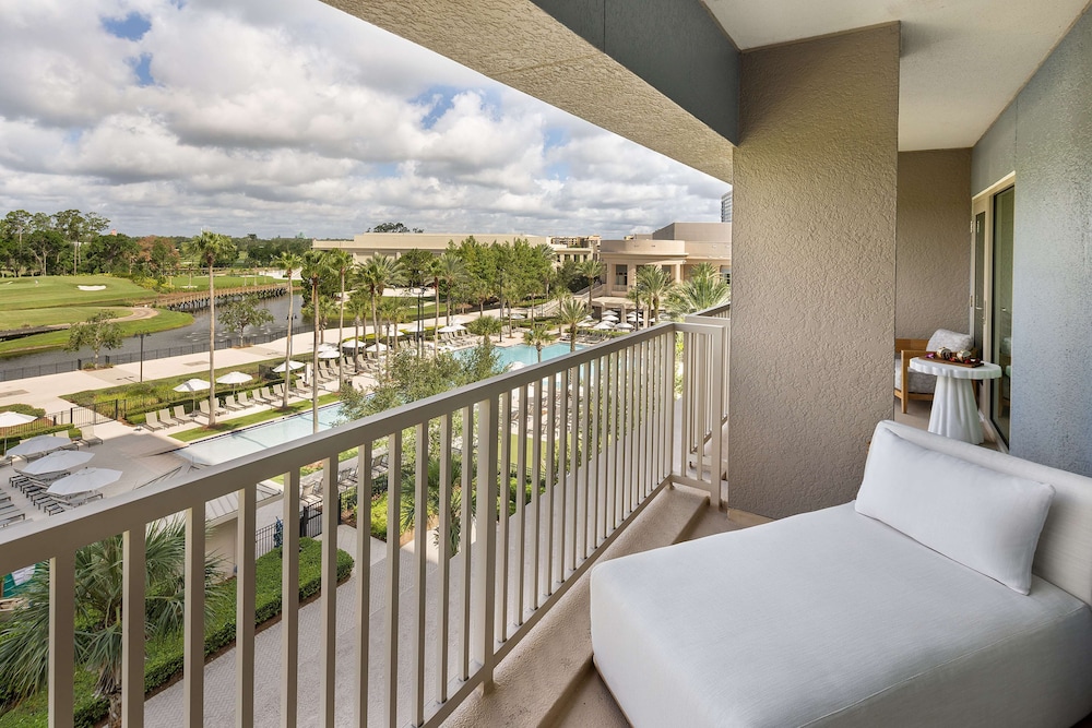 Waldorf Astoria Orlando - An Official Walt Disney World® Hotel — Hotel rooms in Orlando, Florida