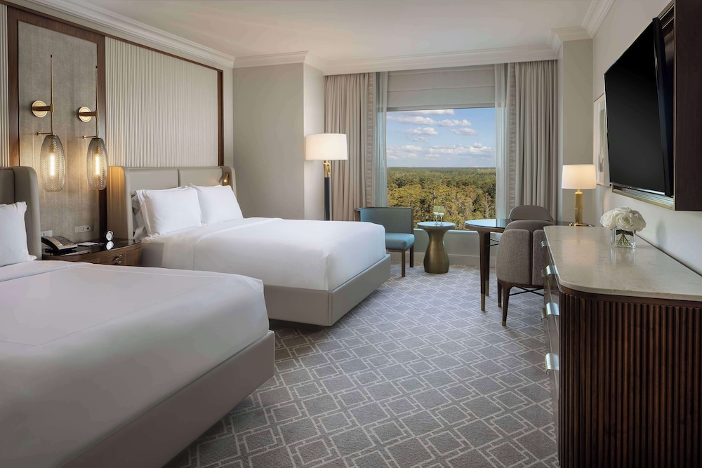 Waldorf Astoria Orlando - An Official Walt Disney World® Hotel — Hotel rooms in Orlando, Florida
