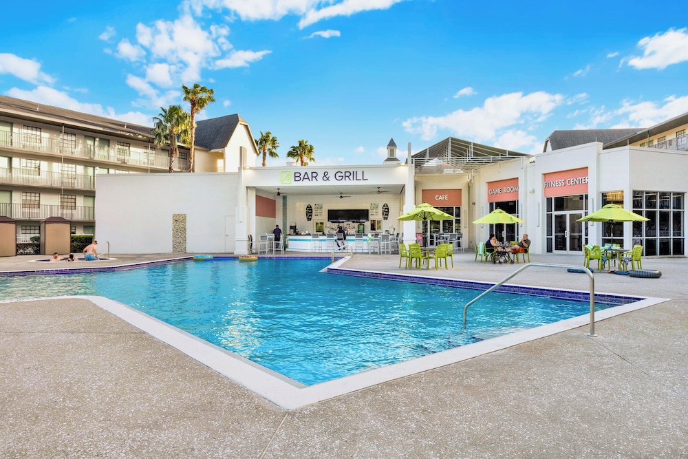 Avanti International Resort — Swimming pool in Orlando, Florida