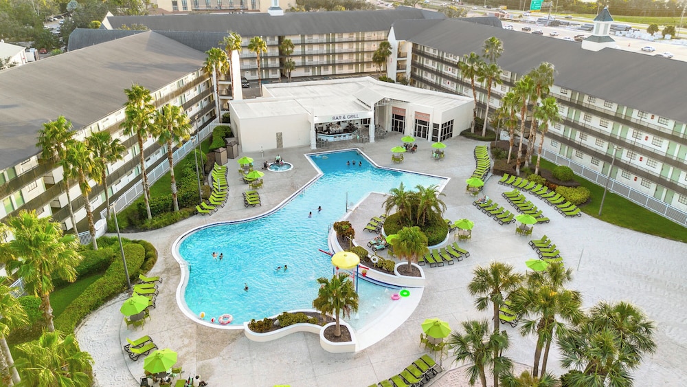 Avanti International Resort — Swimming pool in Orlando, Florida