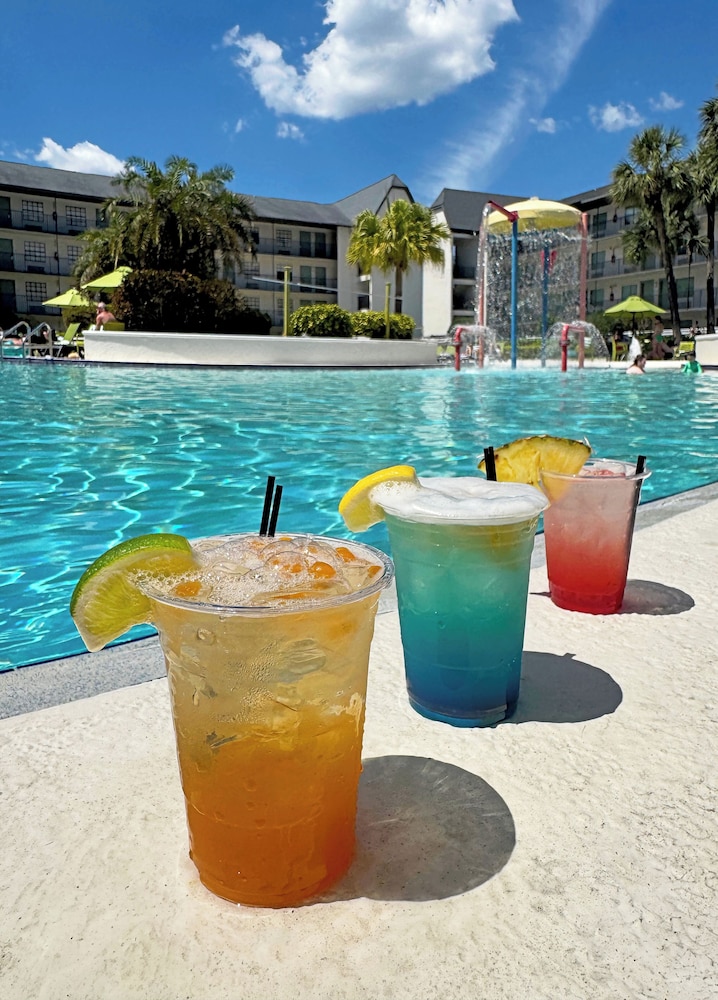 Avanti International Resort — Swimming pool in Orlando, Florida