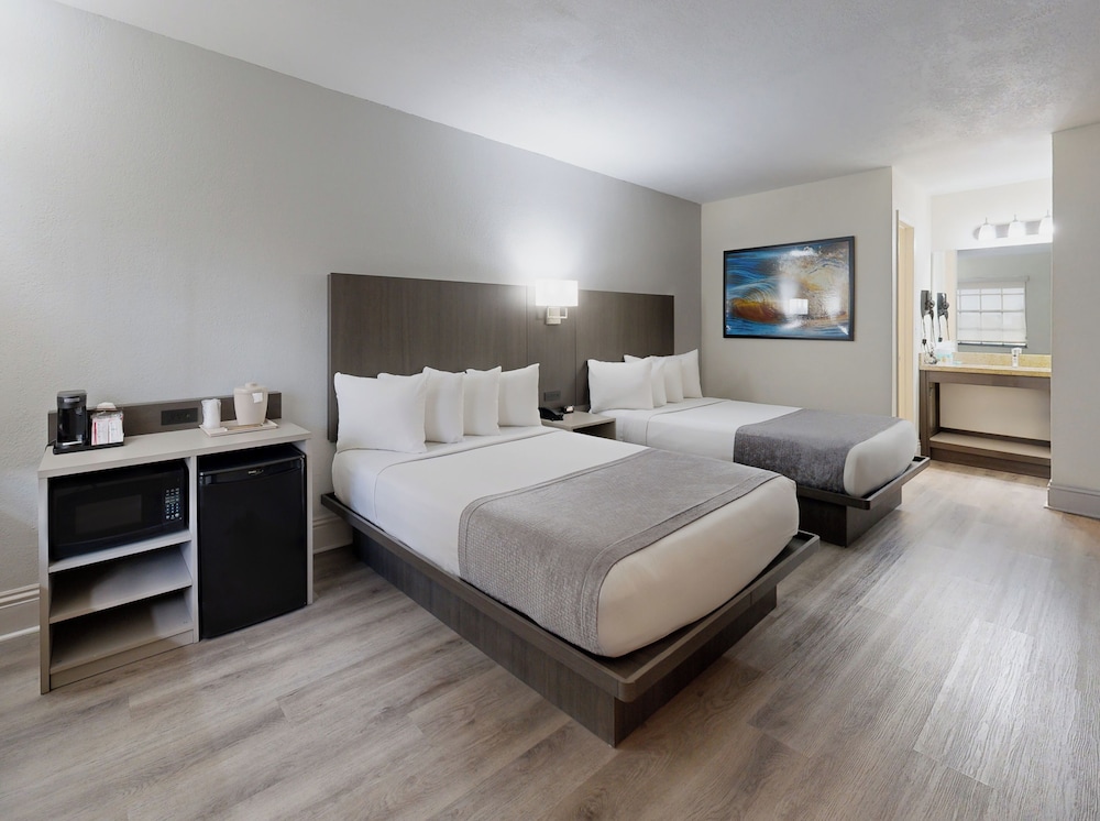 Avanti International Resort — Hotel rooms in Orlando, Florida