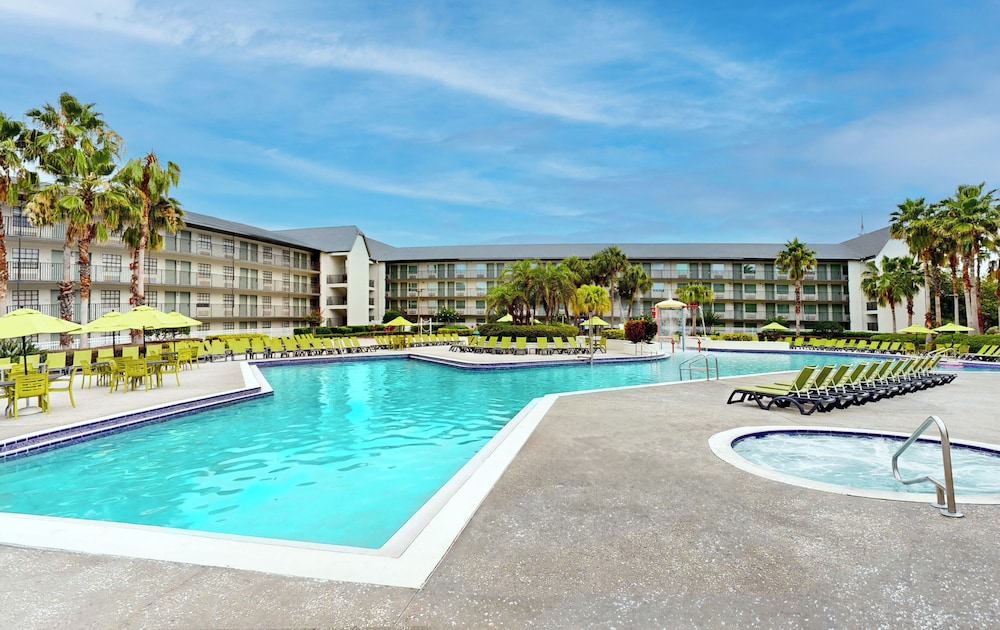 Avanti International Resort — Swimming pool in Orlando, Florida
