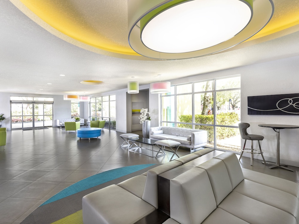 Avanti International Resort — Hotel building in Orlando, Florida