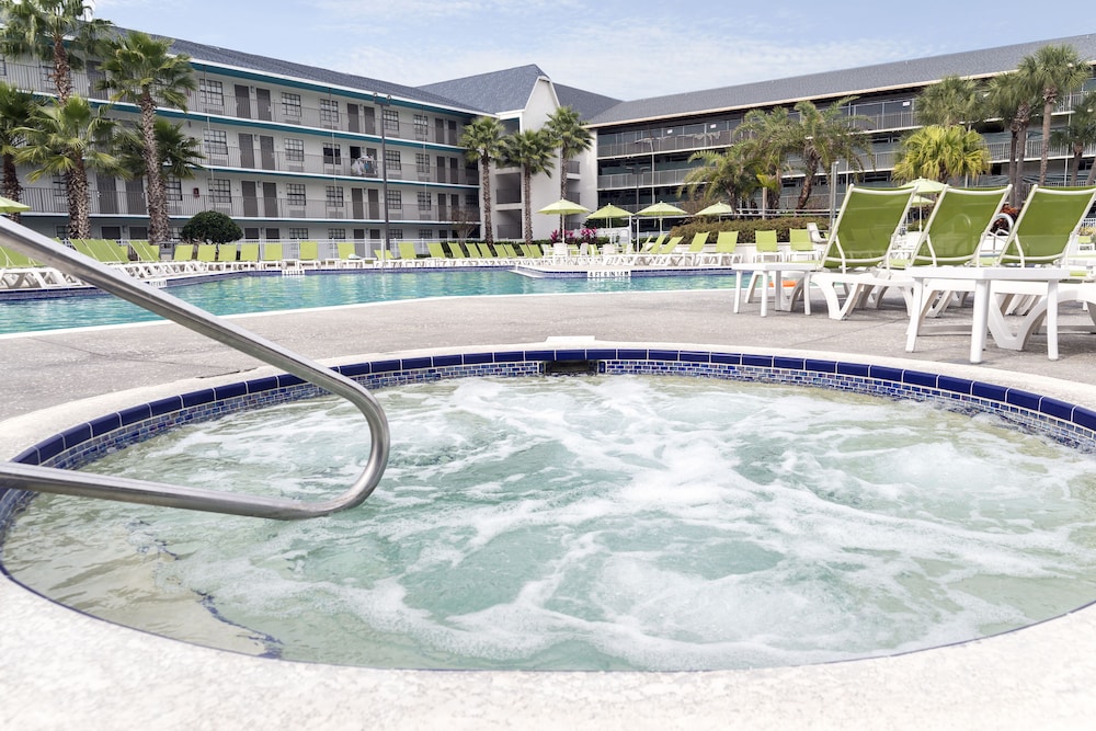 Avanti International Resort — Swimming pool in Orlando, Florida