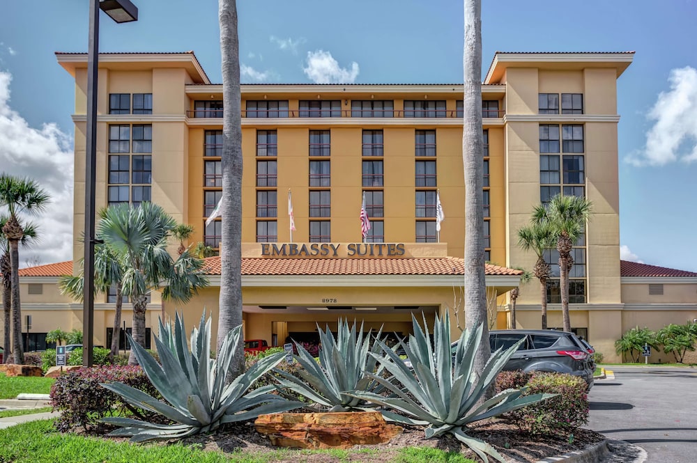 Embassy Suites by Hilton Orlando International Dr Conv Ctr — Hotel building in Orlando, Florida