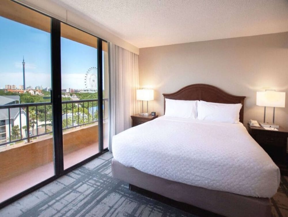 Embassy Suites by Hilton Orlando International Dr Conv Ctr — Hotel rooms in Orlando, Florida