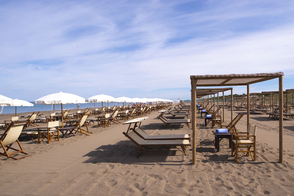 Tombolo Talasso & Beach Resort — Beach in Castagneto Carducci, Tuscany