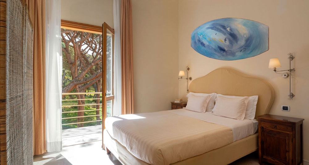 Tombolo Talasso & Beach Resort — Hotel rooms in Castagneto Carducci, Tuscany