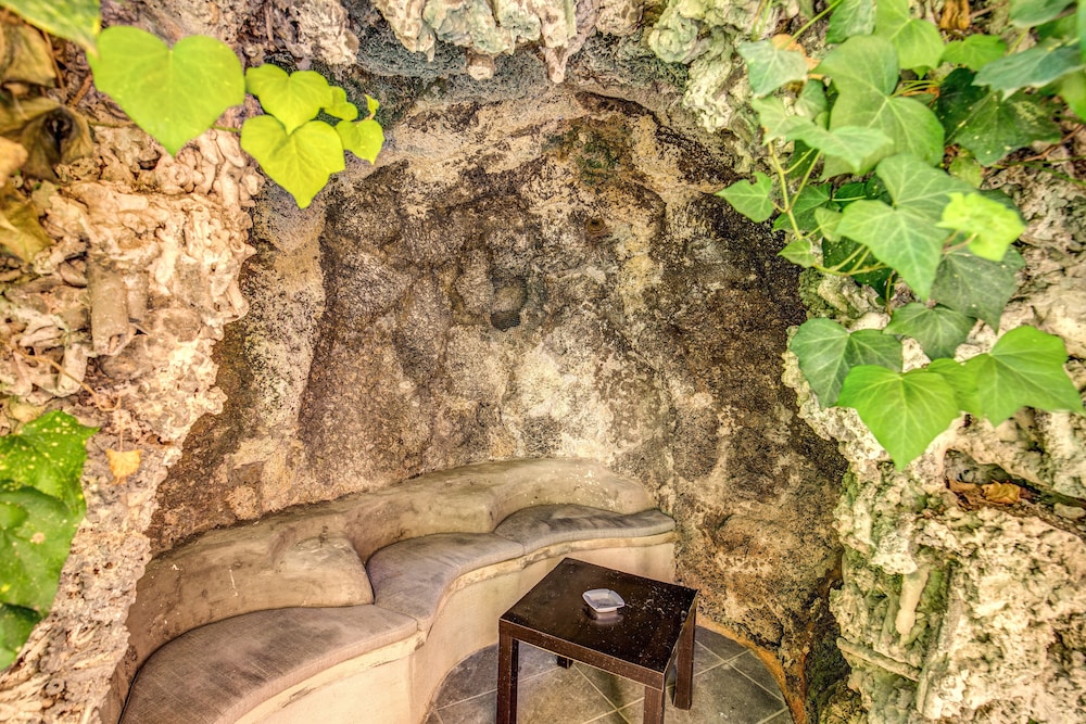 Trevi Collection Hotel - Trevi Hotels Group — Restaurant & bars in Rome, Lazio