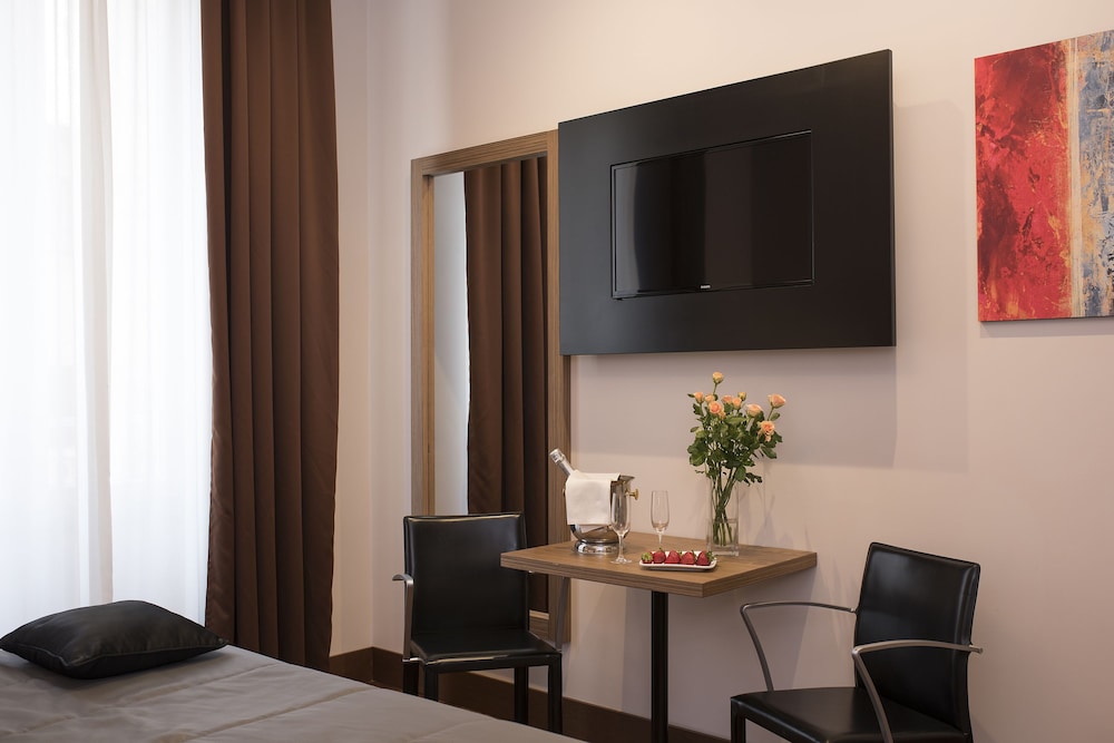 Trevi Collection Hotel - Trevi Hotels Group — Hotel rooms in Rome, Lazio