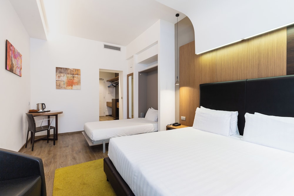 Trevi Collection Hotel - Trevi Hotels Group — Hotel rooms in Rome, Lazio