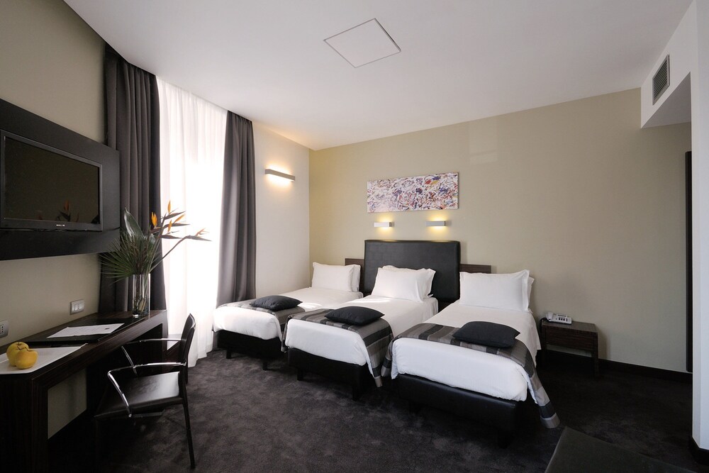 Trevi Collection Hotel - Trevi Hotels Group — Hotel rooms in Rome, Lazio