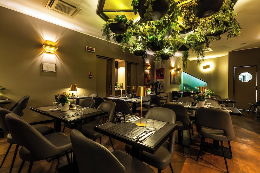 Trevi Collection Hotel - Trevi Hotels Group — Restaurant & bars in Rome, Lazio