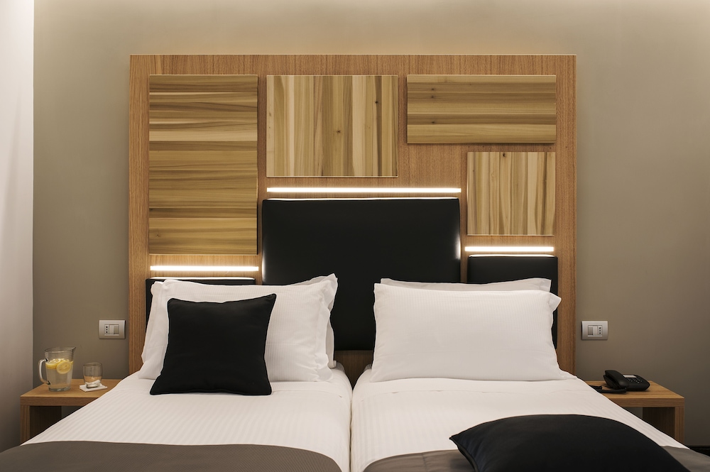 Trevi Collection Hotel - Trevi Hotels Group — Hotel rooms in Rome, Lazio