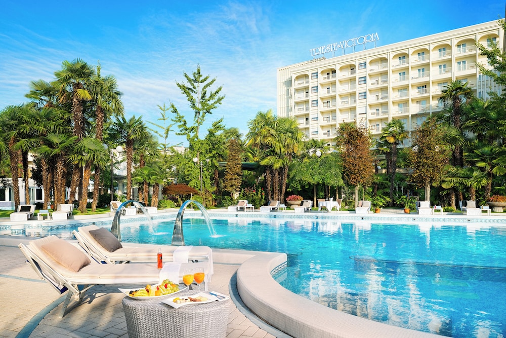 GRAND HOTEL TRIESTE & VICTORIA – Contemporary Thermal Luxury SPA