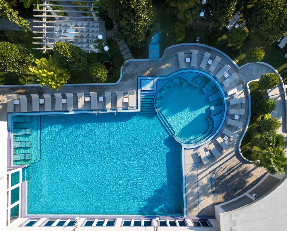 GRAND HOTEL TRIESTE & VICTORIA – Contemporary Thermal Luxury SPA - zdjęcie 5