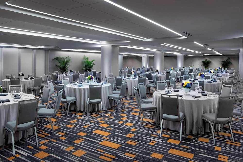 Boston Marriott Copley Place — Restaurant & bars in Boston, Massachusetts