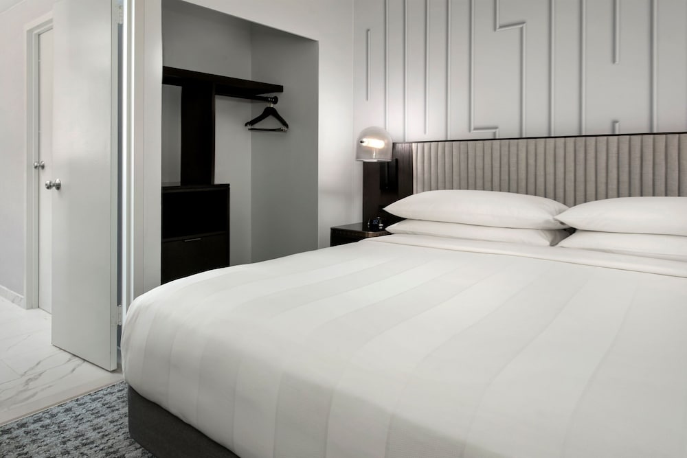 Boston Marriott Copley Place — Hotel rooms in Boston, Massachusetts