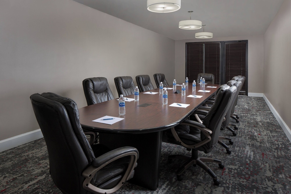 Four Points by Sheraton Orlando International Drive — Hotel building in Orlando, Florida
