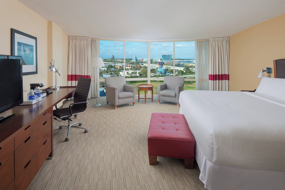 Four Points by Sheraton Orlando International Drive — Hotel rooms in Orlando, Florida
