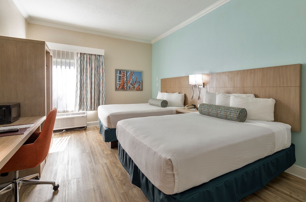 Galleria Palms Hotel — Hotel rooms in Kissimmee, Florida