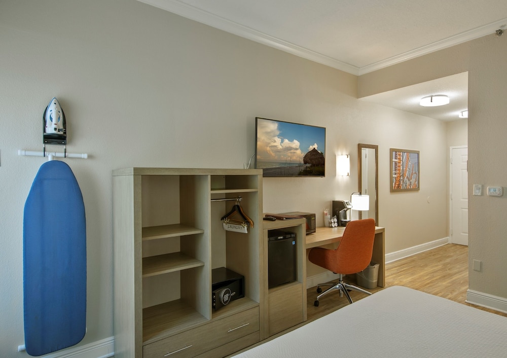 Galleria Palms Hotel — Hotel rooms in Kissimmee, Florida