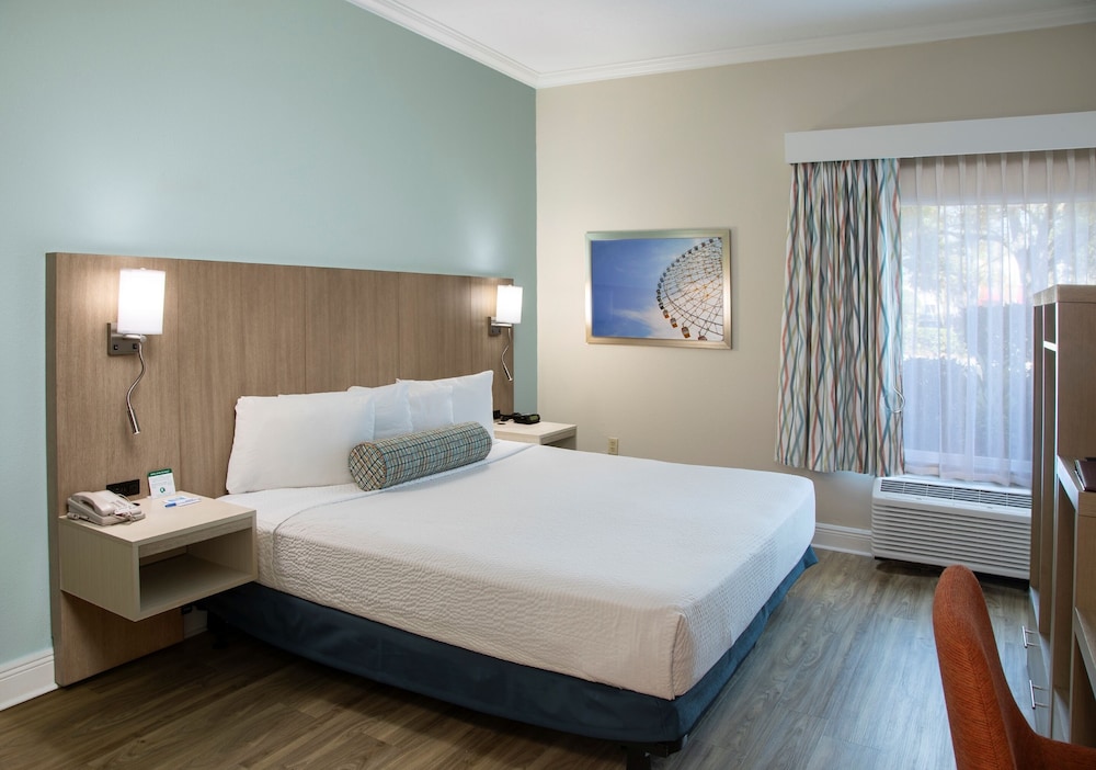 Galleria Palms Hotel — Hotel rooms in Kissimmee, Florida