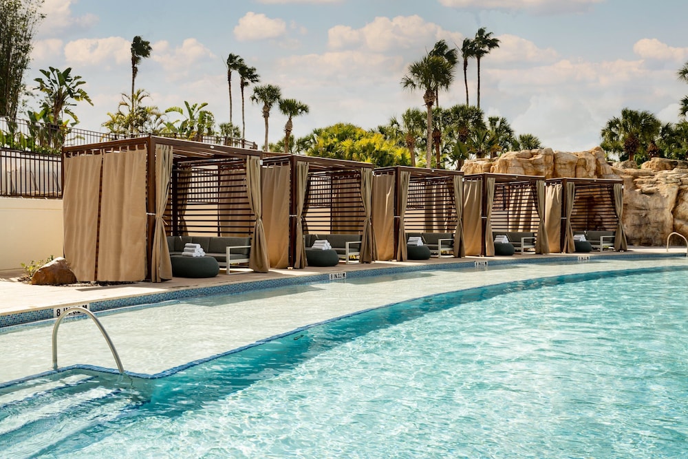 Orlando World Center Marriott — Swimming pool in Orlando, Florida