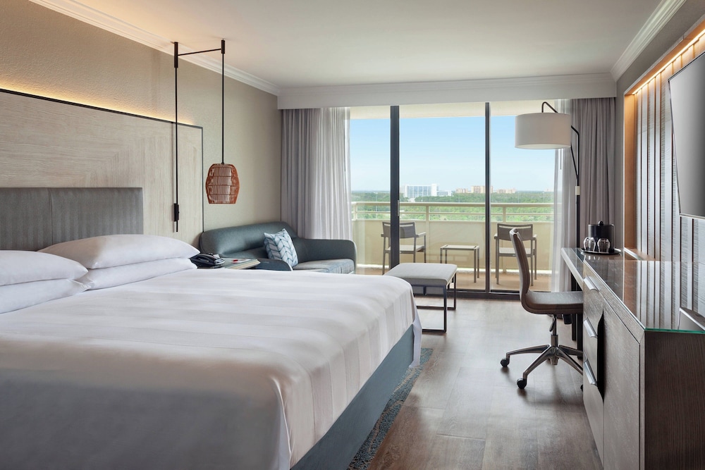 Orlando World Center Marriott — Hotel rooms in Orlando, Florida