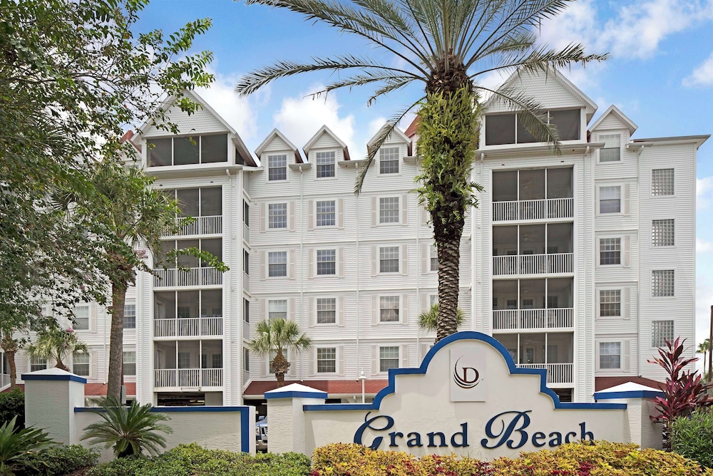 Hilton Vacation Club Grand Beach Orlando — Hotel building in Orlando, Florida