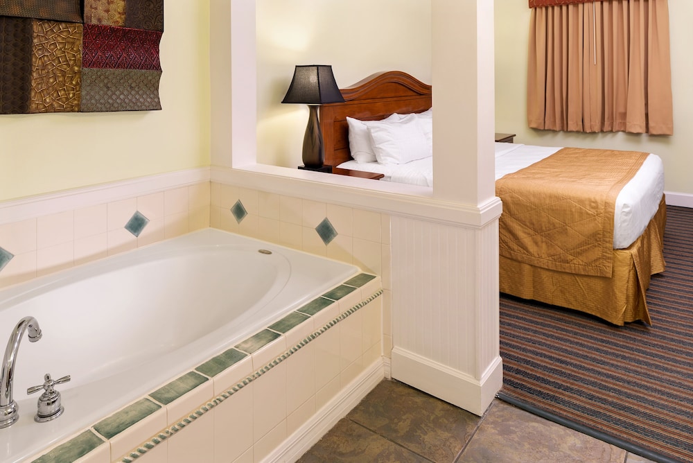 Hilton Vacation Club Grand Beach Orlando — Hotel rooms in Orlando, Florida