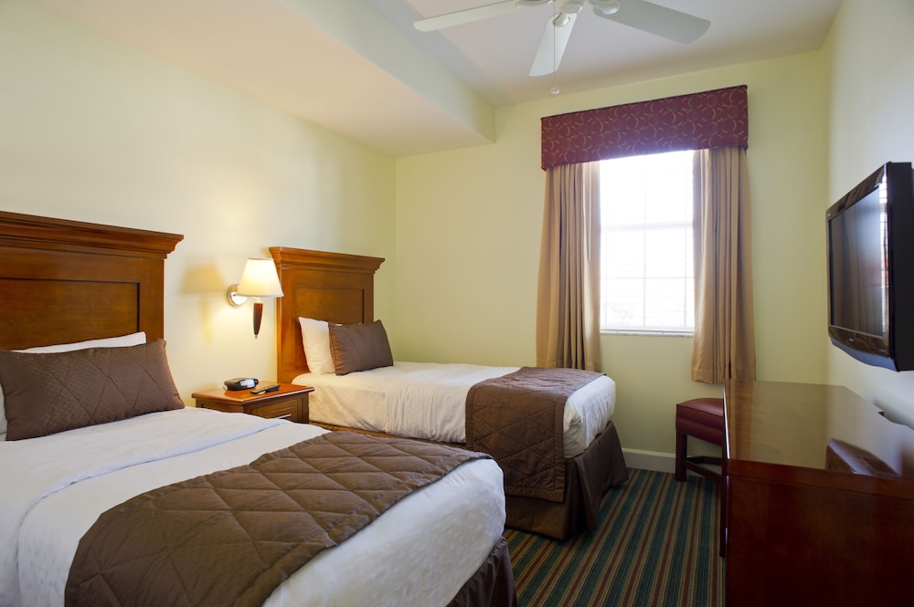 Hilton Vacation Club Grand Beach Orlando — Hotel rooms in Orlando, Florida