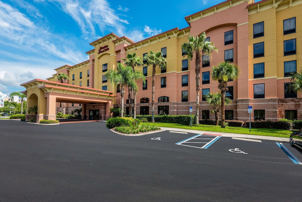 Hampton Inn & Suites Orlando-South Lake Buena Vista — Main photo in Kissimmee, Florida