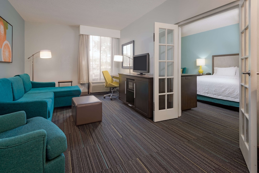 Hampton Inn Orlando Near Universal Blv/International Dr — Hotel rooms in Orlando, Florida