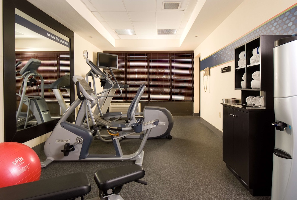 Hampton Inn Orlando Near Universal Blv/International Dr — Sports & recreation in Orlando, Florida