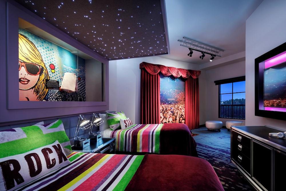 Universal's Hard Rock Hotel — Hotel rooms in Orlando, Florida