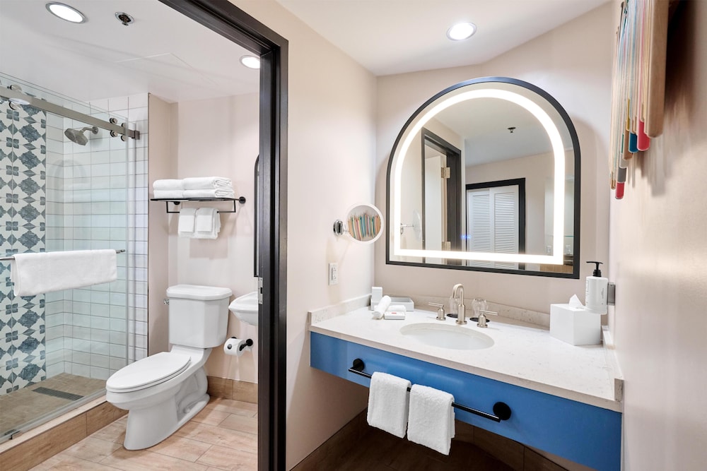 Universal's Hard Rock Hotel — Hotel rooms in Orlando, Florida